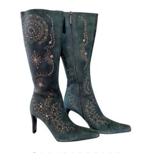 Donald J. Pliner Olive Suede Boots